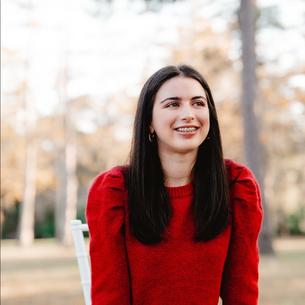 Meet your Posher, Isabella